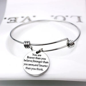 PRICE FIRM ** BRAND NEW ** Cute Charm Bracelet ❤